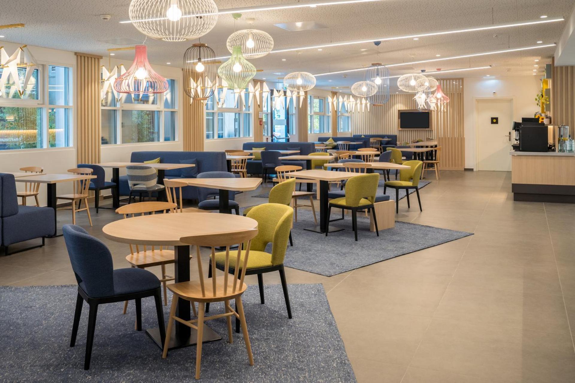 Hampton By Hilton Locarno Hotel Losone Bagian luar foto