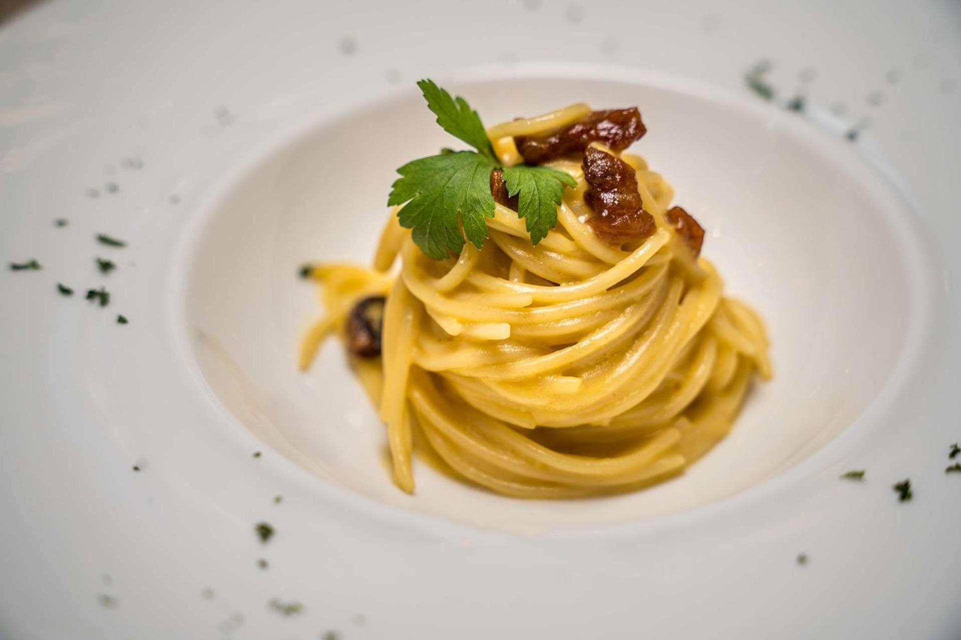 Hampton By Hilton Locarno Hotel Losone Bagian luar foto